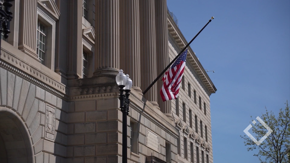 აშშ საზღვარგარეთ არასამთავრობო ორგანზიაციებს აღარ დააფინანსებს